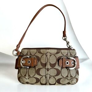 Coach Soho Vintage Mini Bag Wristlet Signature